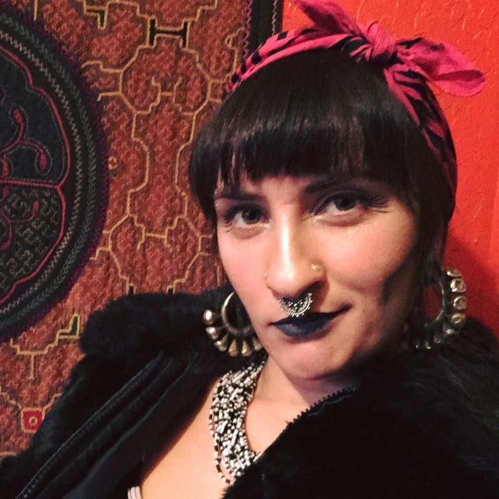 Meet your Posher, Briana